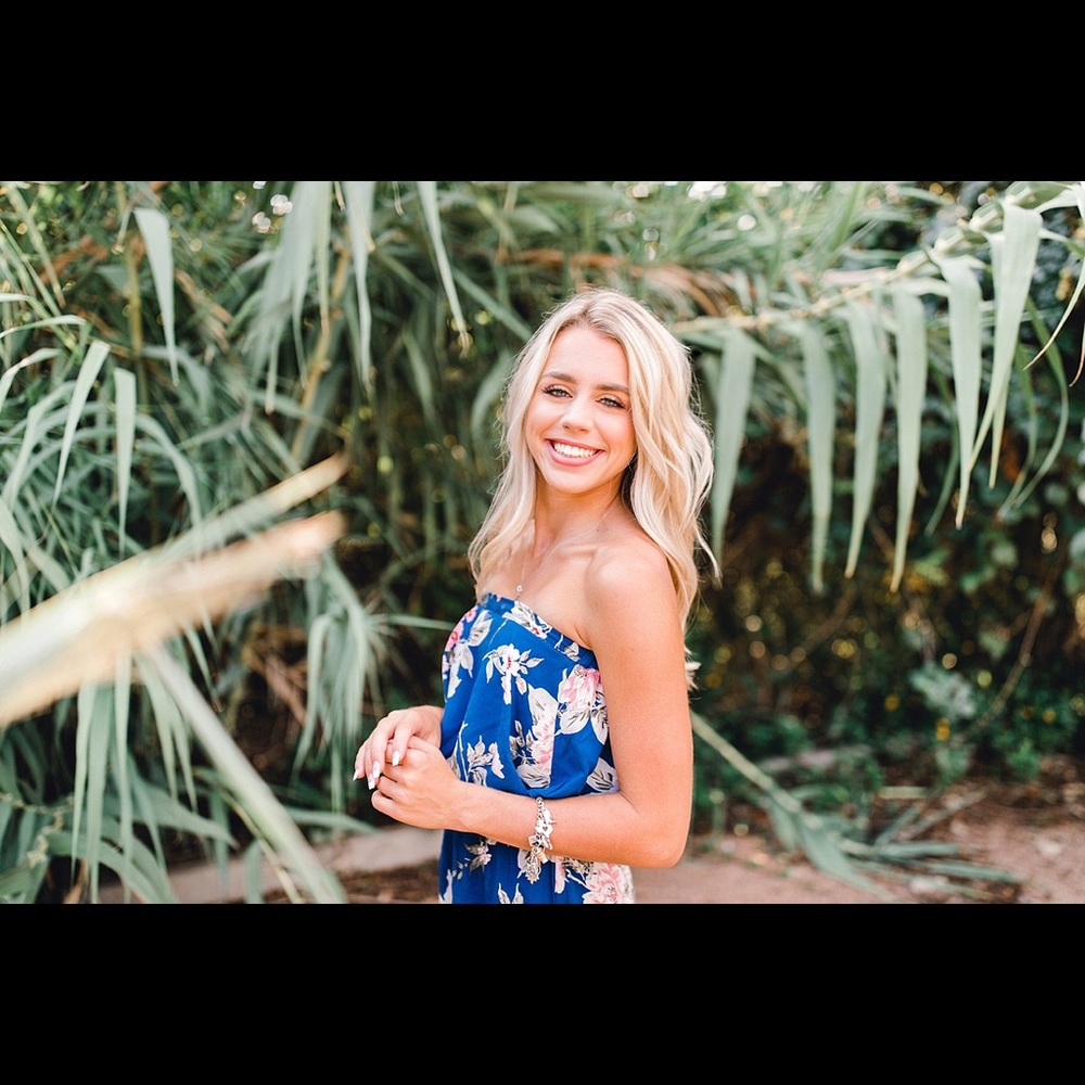 Meet your Posher, Sterling